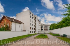 BOURG-LA-REINE CENTRE VILLE - 4 PIECES - 76,40 M² - 5 MIN RER BOURG-LA-REINE - ASCENSEUR - CAVE ET BOX
