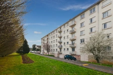 BOURG-LA-REINE FAIENCERIE - 14 MIN RER B - 3P - 53 M² - CAVE - PARKING LIBRE DANS LA RESIDENCE