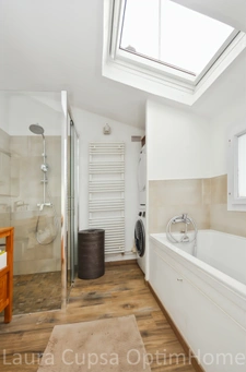 BOURG-LA-REINE - MAISON 5 PIECES - 93,39 m² CARREZ - 97 m² UTILES - 3 CHAMBRES - JARDIN 36 M² ENVIRON - BOX A 2 MIN 