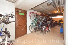 14 MIN RER B BOURG LA REINE - L'HAY LES ROSES - 4 PIECES - 81,26 M² - CAVE ET PLACE DE PARKING 