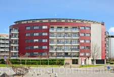 ISSY LES MOULINEAUX - 9 MIN GARE DE CLAMART - 15 MIN L12 - 4 PIECES - 84,53 M² - TERRASSE ET JARDINET - CAVE - PARKING EN SUS