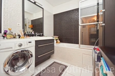 ISSY LES MOULINEAUX - 9 MIN GARE DE CLAMART - 15 MIN L12 - 4 PIECES - 84,53 M² - TERRASSE ET JARDINET - CAVE - PARKING EN SUS