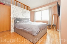 BOURG LA REINE - 6P - 141,18 M² - PROCHE CENTRE VILLE - DERNIER ETAGE - TERRASSE 130 M² ENV. - CAVE - PARKING