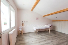 FONTOY - MAISON DE 150 M² AVEC 5 CHAMBRES, GARAGE, TERRASSE ET JARDIN ! FORT POTENTIEL !