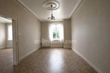 ALGRANGE - BATISSE 12 PIECES DE 342 M² AU COEUR DE LA VILLE ! A RENOVER !