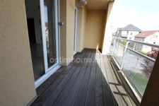 YUTZ - APPARTEMENT 3 PIECES DE 79 M² AVEC 2 CHAMBRES, UN BALCON ET UN GARAGE ! FORT POTENTIEL ! 