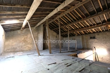 NEUFCHEF - MAISON MITOYENNE 5 PIECES DE 128 M² AU COEUR DE LA VILLE ! A RENOVER !