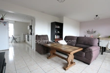 THIONVILLE - APPARTEMENT 5 PIÈCES AVEC 3 CHAMBRES ! BALCON ET PARKING ! EXCELLENTES PRESTATIONS ! 