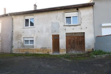 KEDANGE-SUR-CANNER - MAISON DE VILLAGE DE 167 M² A RENOVER ! FORT POTENTIEL ! 