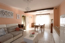 FAMECK - MAISON JUMELEE DE 80 M² AVEC 3 CHAMBRES, GARAGE ET JARDIN ! FORT POTENTIEL ! 