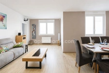 FONTOY - MAISON DE 150 M² AVEC 5 CHAMBRES, GARAGE, TERRASSE ET JARDIN ! FORT POTENTIEL !