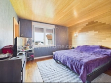BOULANGE - DUPLEX DE 5 PIECES DE 109 M² ! 3 CHAMBRES, 1 BUREAU, GARAGE ET JARDIN ! BEAU POTENTIEL ! 