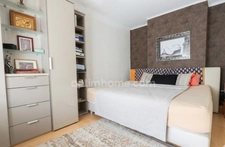 ANGEVILLERS - APPARTEMENT 3 PIECES DE 75 M² ! 2 CHAMBRES, CAVES ET PARKING ! BEAU POTENTIEL ! 