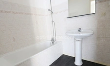 YUTZ - APPARTEMENT 3 PIECES DE 79 M² AVEC 2 CHAMBRES, UN BALCON ET UN GARAGE ! FORT POTENTIEL ! 