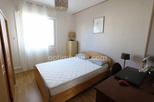 FAMECK - MAISON JUMELEE DE 80 M² AVEC 3 CHAMBRES, GARAGE ET JARDIN ! FORT POTENTIEL ! 