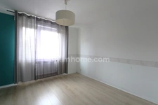 GANDRANGE - APPARTEMENT F5 DE 110 M² ! 3 CHAMBRES, GARAGE & JARDIN ! GROS POTENTIEL !