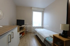 THIONVILLE - APPARTEMENT 5 PIÈCES AVEC 3 CHAMBRES ! BALCON ET PARKING ! EXCELLENTES PRESTATIONS ! 
