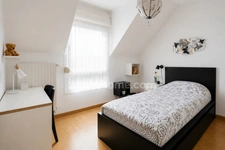 YUTZ - MAISON MITOYENNE 5 PIECES AVEC 3 CHAMBRES, TERRASSE, JARDIN ET GARAGE !