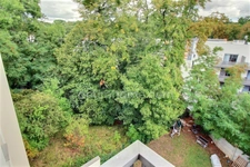 Appartement 3 pièces de 62 m2 à vendre avec balcon et parking à POISSY (78) au prix de 232000 euros