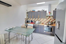Appartement 3 pièces de 65 m2 en duplex + studio de 20 m2 avec parkings à vendre à CARRIERES SOUS POISSY (78)