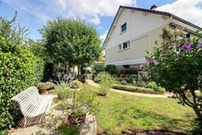 Maison 8 pièces avec garage et jardin à vendre à Triel sur Seine  (78)