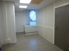 600 m2 de bureaux avec parking à vendre à Cergy au prix de 515000 euros