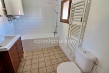 Appartement 4 pièces de 79 m2 en duplex avec parkings à vendre à CARRIERES SOUS POISSY (78)