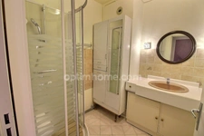 Appartement 2 pièces de 52 m2 avec balcons, cave et parking à vendre à MANTES LA VILLE au prix de 135000 euros
