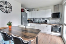 Appartement 3 pièces de 62 m2 à vendre avec balcon et parking à POISSY (78) au prix de 232000 euros