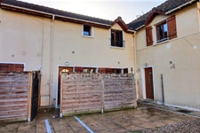Appartement 4 pièces de 79 m2 en duplex avec parkings à vendre à CARRIERES SOUS POISSY (78)