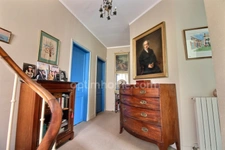 Maison 7 pièces avec jardin et dépendances à vendre à MAISONS LAFFITTE (78)