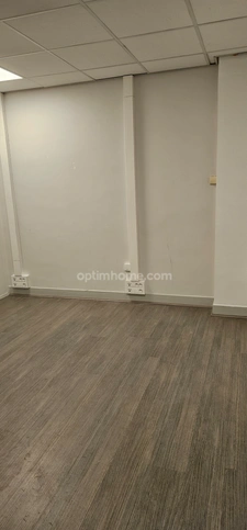 Bureau de 10 m2 à louer à Cergy Préfecture