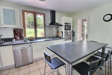 Maison 6 pièces de 121 m2 avec grand jardin à vendre à ORGEVAL (78)