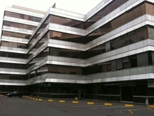 bureau rénové de 40 m2 à vendre à Cergy au prix de 77000 euros