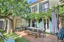 Maison 5 pièces avec garage et jardin à vendre à CARRIERES SOUS POISSY (78)