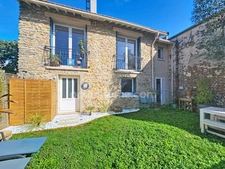 Maison de ville 3 pièces avec garage et jardin à vendre à CARRIERES SOUS POISSY (78)