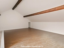 Appartement 3 pièces de 65 m2 en duplex + studio de 20 m2 avec parkings à vendre à CARRIERES SOUS POISSY (78)