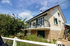 Maison 8 pièces avec garage et jardin à vendre à Triel sur Seine  (78)