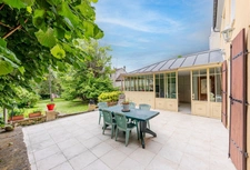 Maison 8 pièces de 235 m² habitables avec jardin et garage à vendre à Triel sur Seine (78)