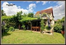 Maison 7 pièces avec jardin à vendre à Carrières sous Poissy au prix de 449000 euros