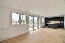 Appartement 3 pièces de 69 m2 avec balcon, cave et parking à vendre à POISSY (78)