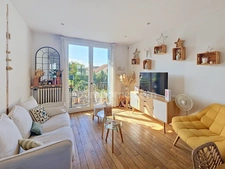 Maison de ville 3 pièces avec garage et jardin à vendre à CARRIERES SOUS POISSY (78)