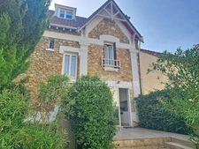 Maison 5 pièces avec jardin à louer à  POISSY (78)