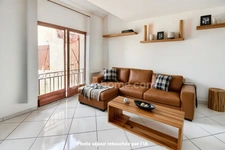 Appartement 3 pièces de 65 m2 en duplex + studio de 20 m2 avec parkings à vendre à CARRIERES SOUS POISSY (78)