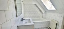 Elbeuf proche Seine : Appt 80 m² avec jardin 80 m², 2 CH et PK intérieurs ... Prix attractif !