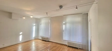 Rouen - Cathédrale, bel Appt 137 m² situé au 2e E (Asc), avec 3 CH, PK, 2 caves et grenier ... !