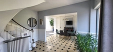 ELBEUF Centre : Propriété 272 m² avec bâtiment Pro 220 m², Jardin 800 m², 6 CH & 4 Gges ! Exceptionnel ...
