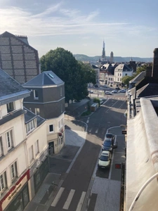 Rouen Vieux-Marché / Gare : Bel Appt  rénové de 34 m² avec vue panoramique et charges limitées !