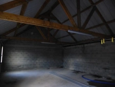 IDEAL INVESTISSEUR: appartement en PLATEAU BRUT VIABILISE A AMENAGER, avec parking et terrasse de 30 m2