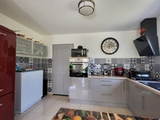 Nouveauté : belle maison à Louannec, 4 chambres, quartier recherché, chauffage par géothermie ! 
